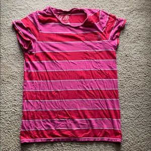 Red/pink T-shirt